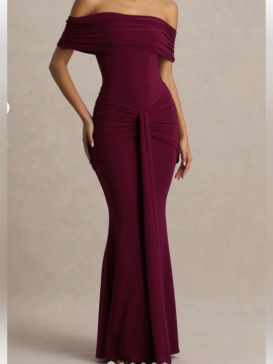 Club L London Dresses & Skirts - Club L London Off-Shoulder Burgundy Strapless Evening Gown